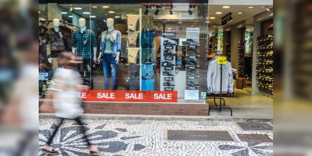O Paraná leva em média 18 horas para abrir uma empresa, mesmo tempo registrado pelo Distrito Federal.
