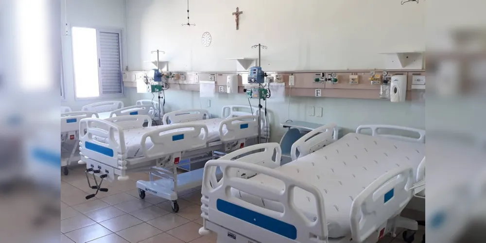 A abertura dos 99 novos leitos deve ter início já nos próximos dias. Apenas neste mês de junho, a Rede Hospitalar Estadual recebeu mais 138 leitos, sendo 95 UTI e 43 de enfermaria.
