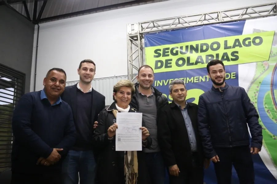 A cerimônia de assinatura da licitação da primeira fase foi realizada no Centro Municipal de Educação Ambiental