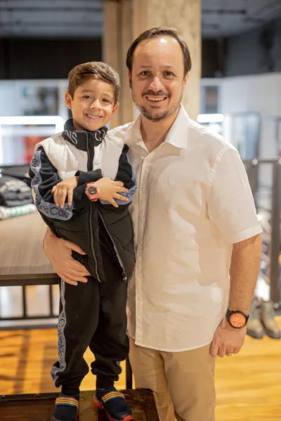 Rafael Ferreira e seu filho Lucca Fernandes Ferreira