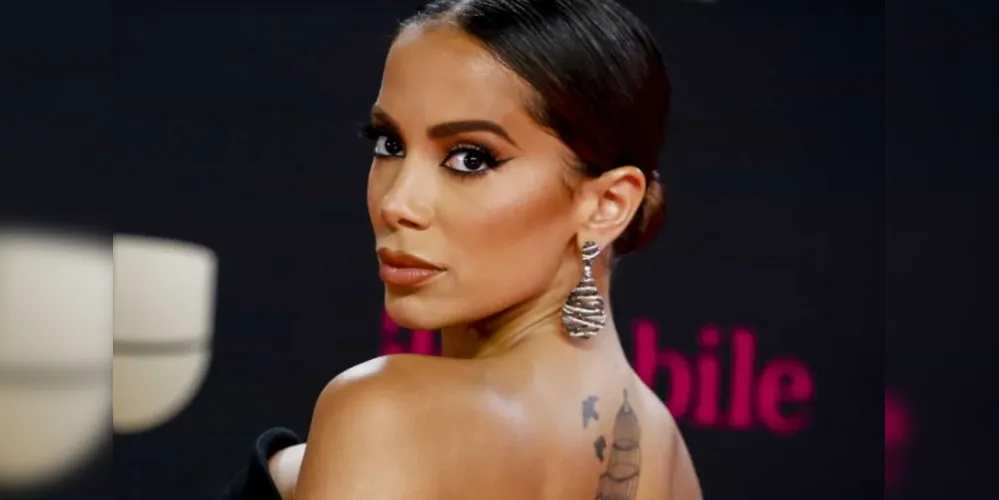 Anitta concorre em duas categorias: Melhor Performance em Reggaeton e Gravação do Ano por “Envolver”
