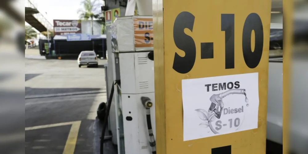 Preço médio de venda de diesel A terá redução de R$ 0,22 por litro