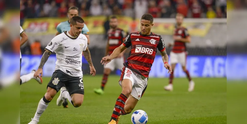 Flamengo venceu o primeiro confronto em Itaquera por 2x0. Embate de hoje acontece às 21h30 no Maracanã