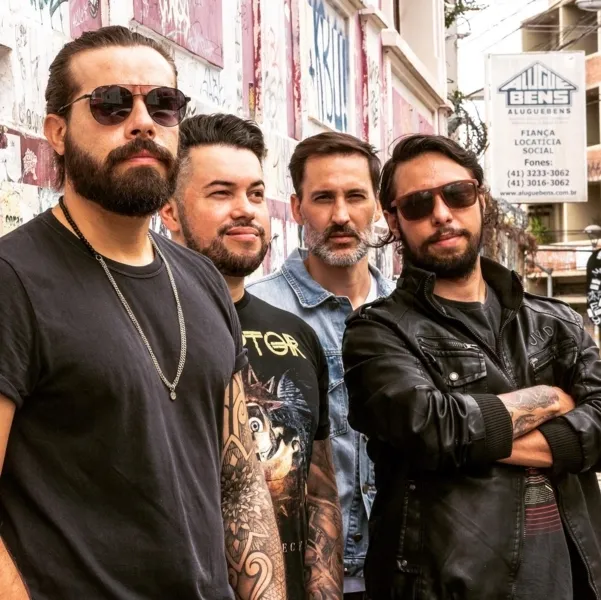 Banda Pennyback participa da noite grunge do Capivara's na sexta