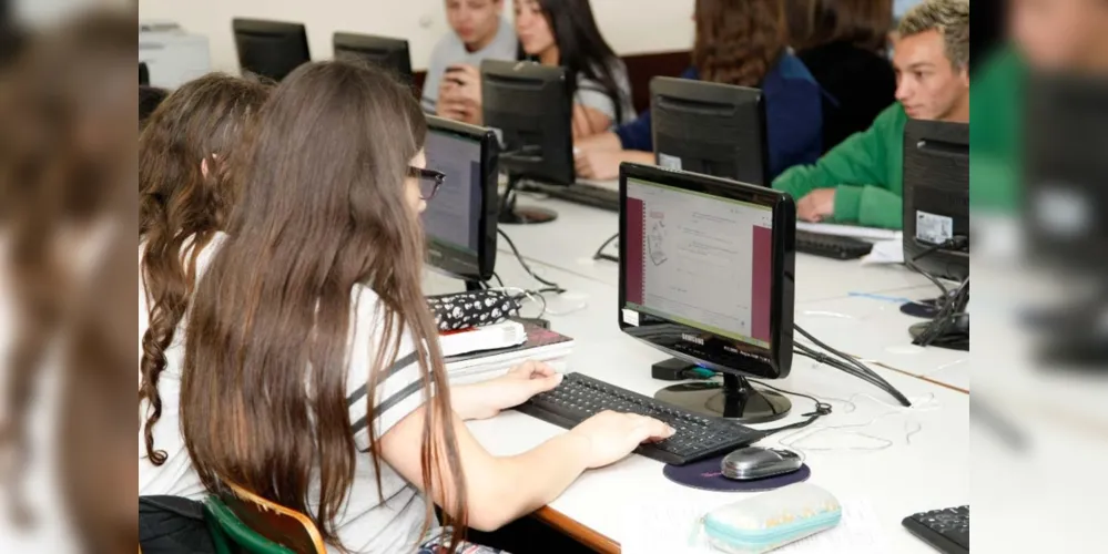 Exame Nacional do Ensino Médio (Enem) será realizada neste domingo (13)