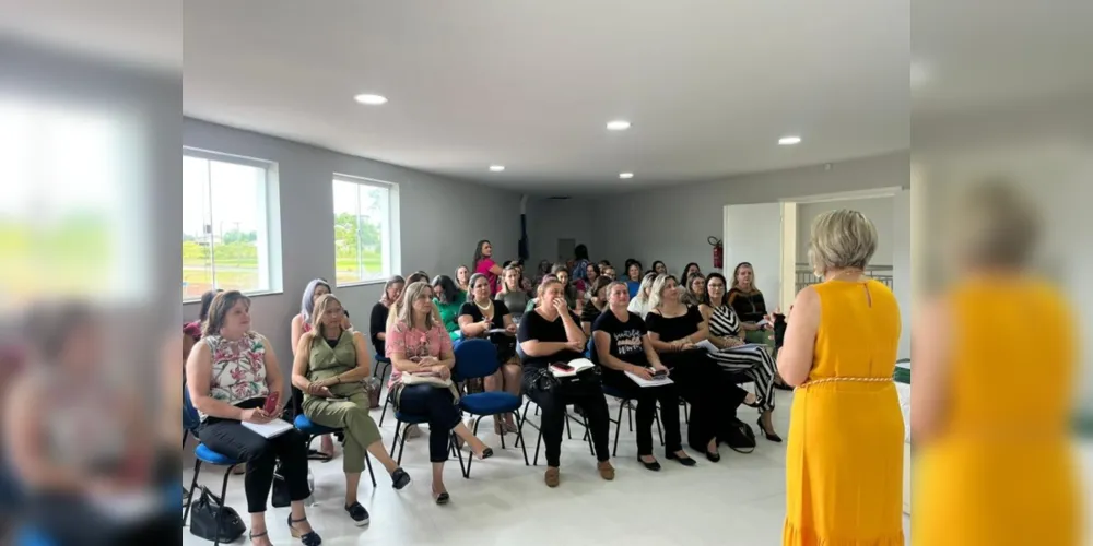 Prefeitura realizou formações e reuniões pedagógicas com a equipe