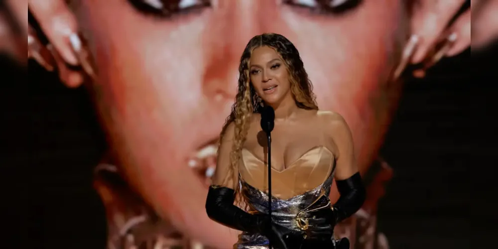 Beyoncé se tornou a artista mais premiada da história do Grammy com 32 estatuetas