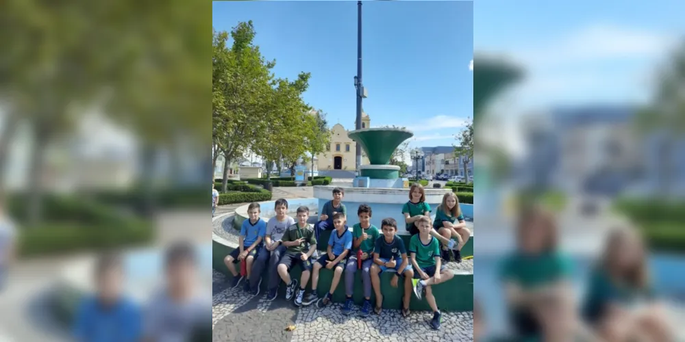Foram realizadas visitas e atividades que visavam aumentar o conhecimneto dos alunos sobre a história do município