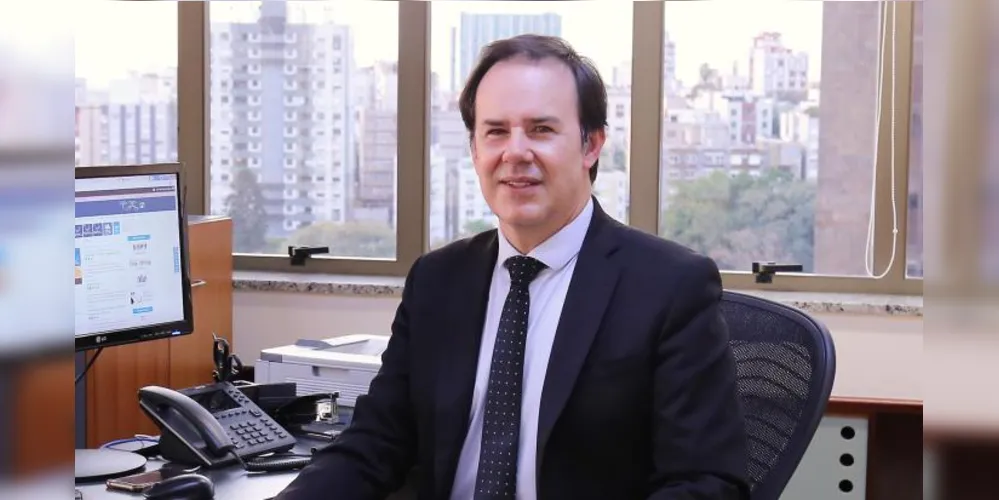 Fernando Quadros da Silva é paranaense e deverá coordenadr o TRF4 pelos próximos dois anos