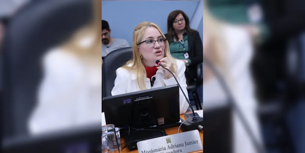 Os projetos de lei foram protocolados nesta sexta-feira (18) e aguardam aprovação da Prefeitura.