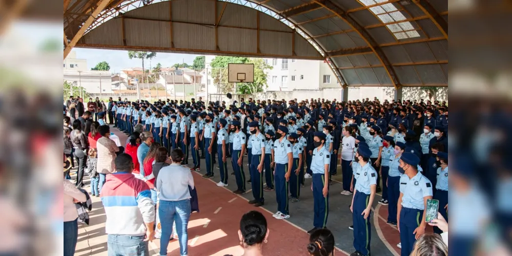 Atualmente, 194 colégios do Estado lecionam nesta modalidade