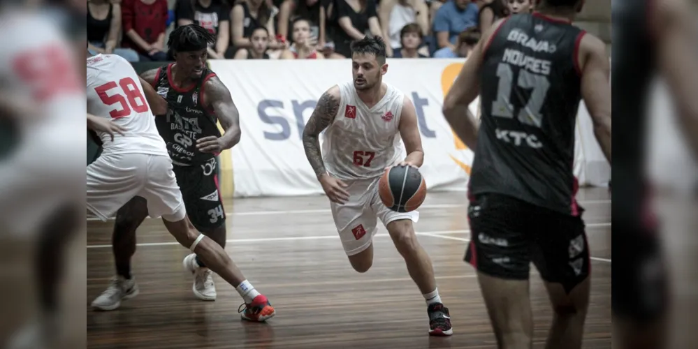 Tibagi participa do Campeonato Aberto de Basquetebol em Ponta Grossa -  Prefeitura de Tibagi