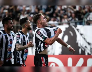 Suárez e Aline Gomes ganham Bola de Ouro do Campeonato Brasileiro