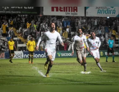 Suárez e Aline Gomes ganham Bola de Ouro do Campeonato Brasileiro