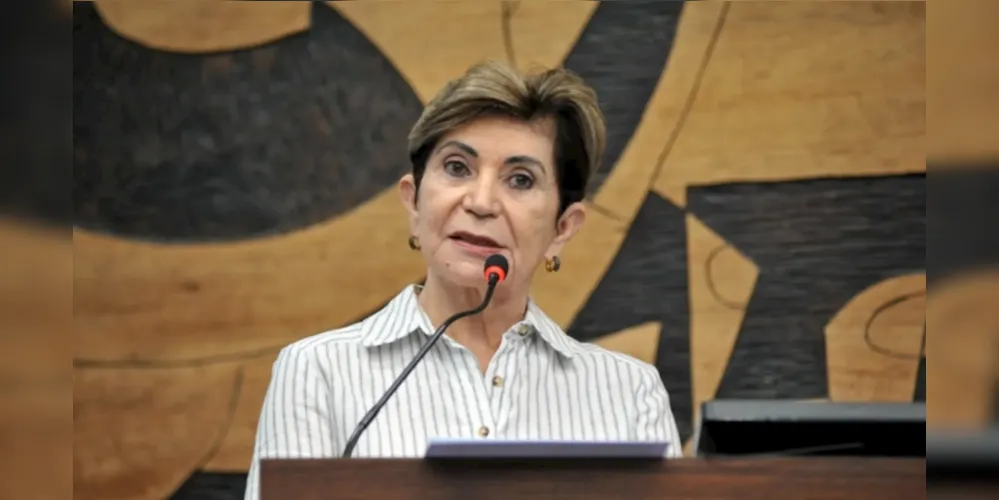 Atual prefeita de Ponta Grossa, Elizabeth Silveira Schmidt