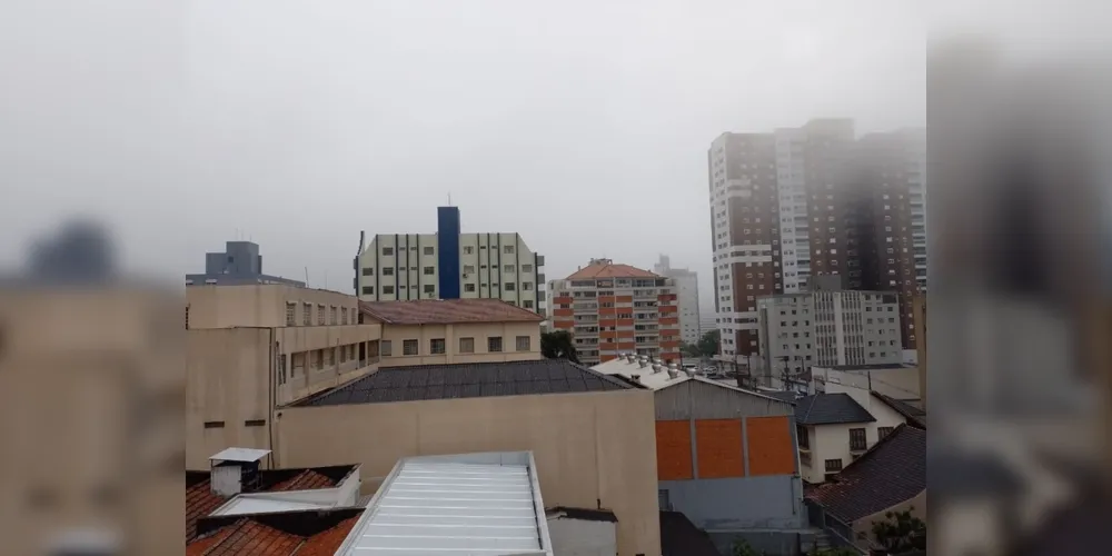 Em Ponta Grossa, a máxima deve chegar aos 24º C, enquanto a mínima será de 19º C