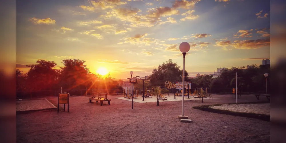 Em Ponta Grossa a máxima deve chegar aos 24º C, enquanto a mínima será de 15º C