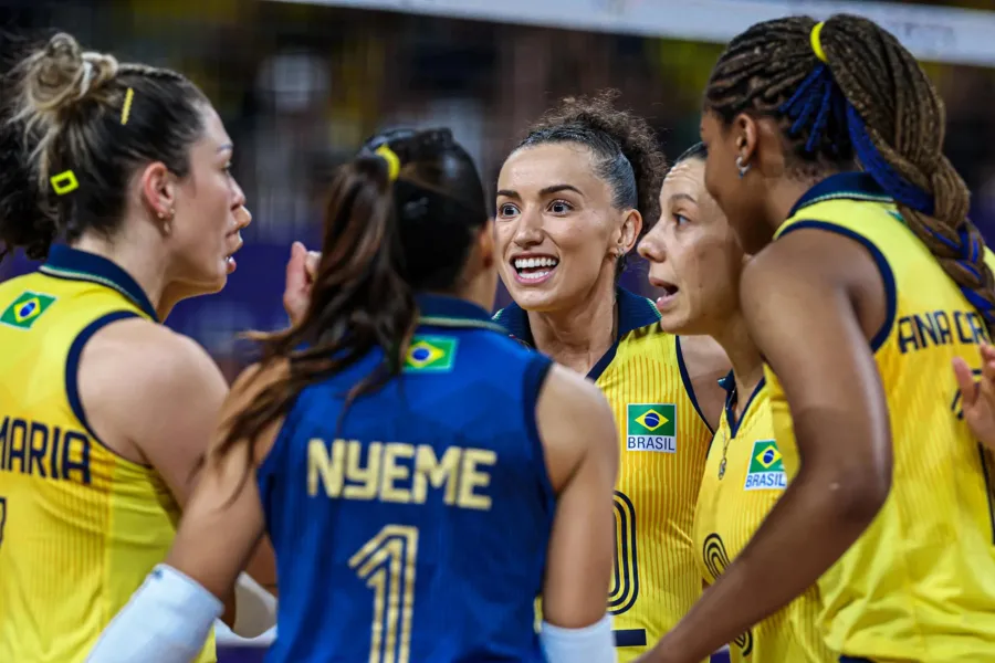 No vôlei, o Brasil estreou com grande vitória