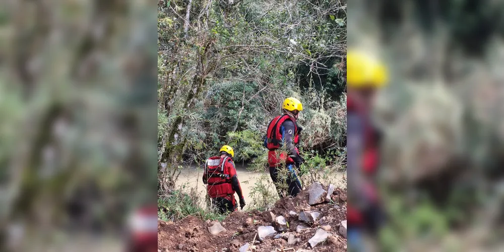 O carro alugado por ele foi encontrado às margens da BR-277, em Guarapuava, onde a procura por vestígios está concentrada