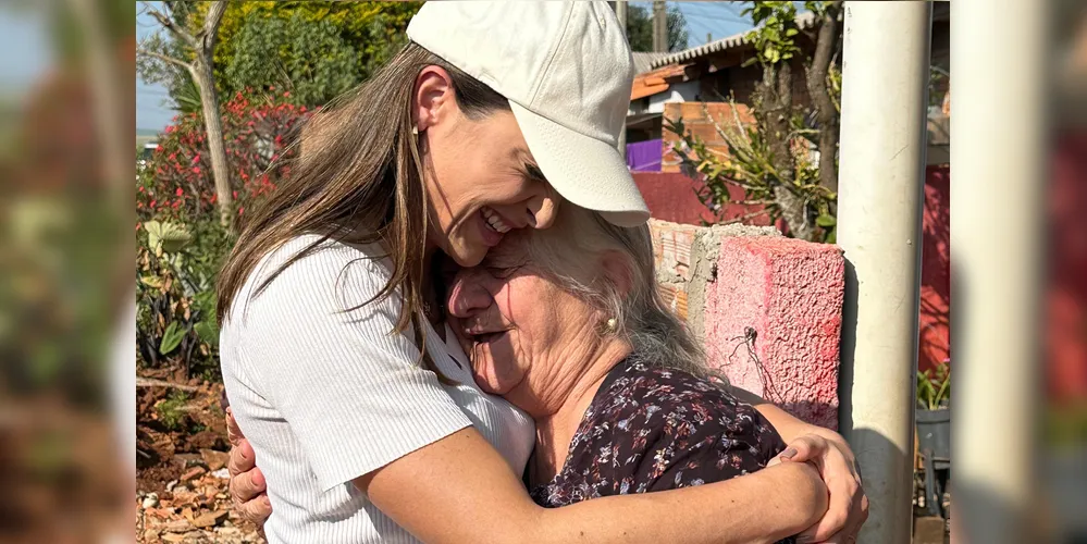 A candidata Mabel Canto (PSDB) visitou moradores