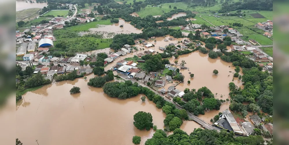 Os gestores reforçaram o compromisso com a população e falaram sobre as ações que estão sendo adotadas a fim de minimizar os impactos