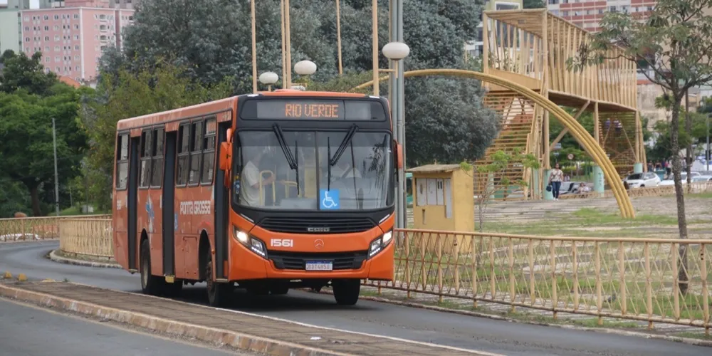 Prefeita busca revogar a lei do transporte para destravar o novo edital