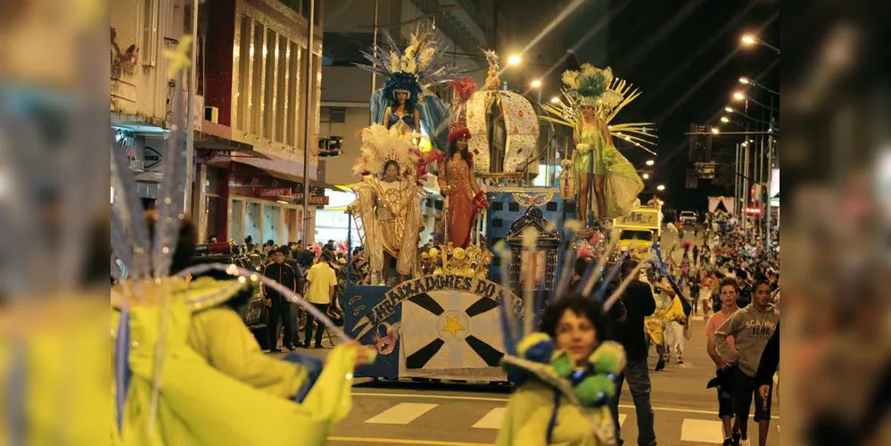 O Carnaval de Ponta Grossa terá o desfile das Escolas de Samba