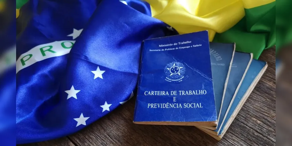 A consultoria acontece de forma online, através de um formulário