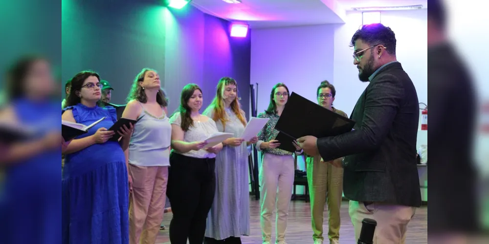 O Coro é um dos mais importantes grupos da Secretaria Municipal de Cultura da Prefeitura de Ponta Grossa