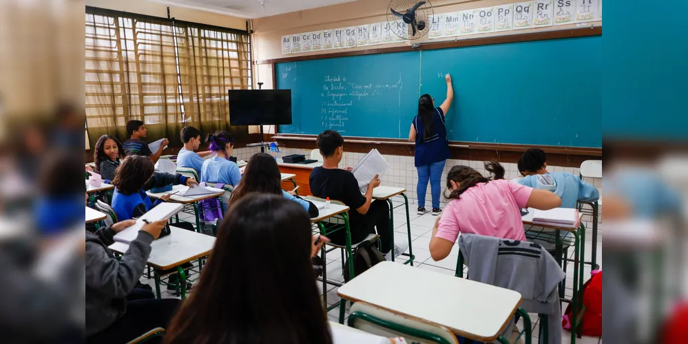 Uma das escolas já está em construção. Trata-se do Colégio Professor Iolando Taques Fonseca
