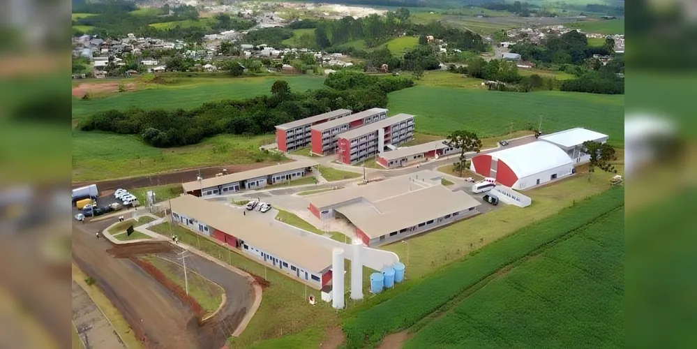 Atualmente, cinco cursos são ofertados, entre técnicos integrados com ensino médio, com duração de três anos