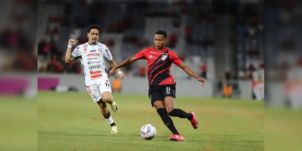 A última partida entre as equipes, pelo Campeonato paranaense 2025, terminou em 1 a 1, na Ligga Arena
