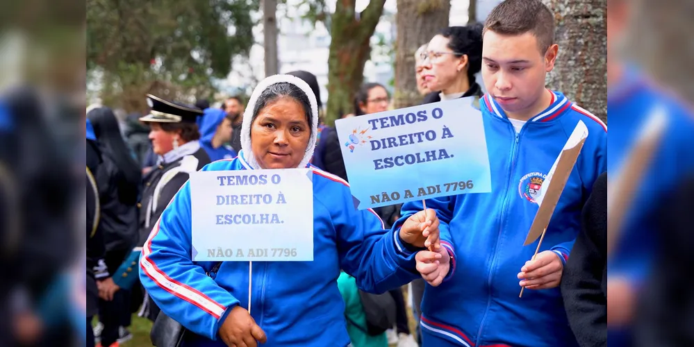 APAEs organizam programação em defesa das escolas especiais.