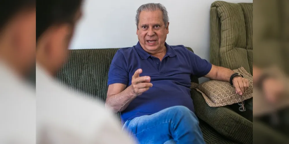 Político já atuou como deputado federal