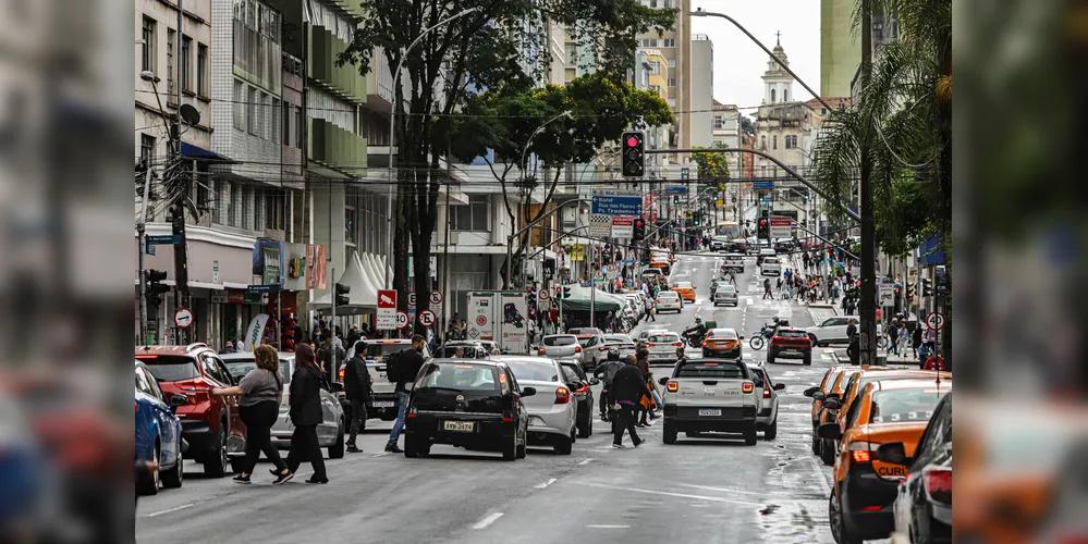 A redução da alíquota do IPVA de 3,5% para 1,9% tornará o Paraná o estado com menor IPVA do Brasil